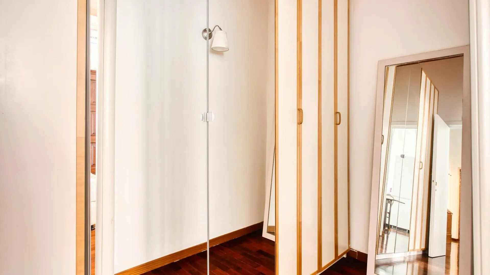 Exclusive Apartment - Milano Citylife 0*, Милан Италия